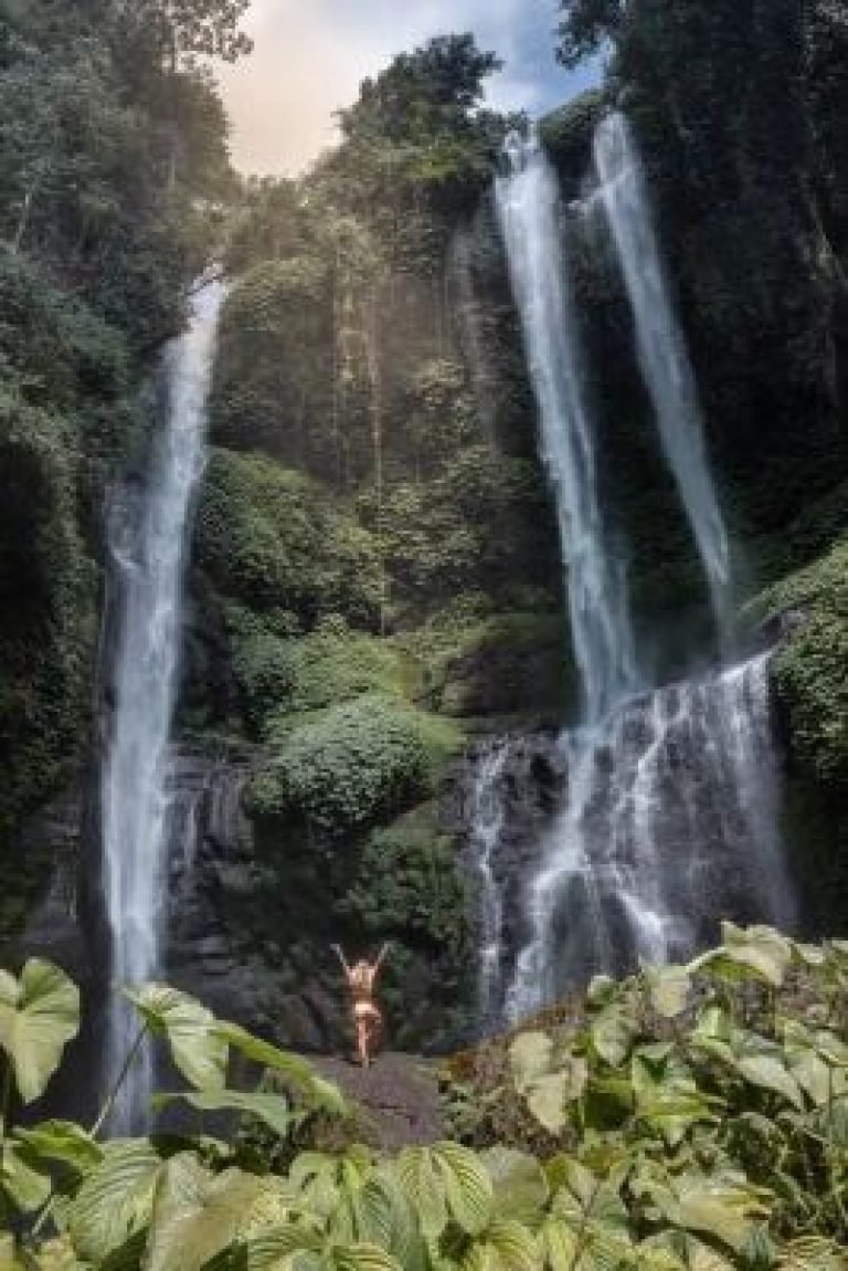 sekumpul_waterfall_s